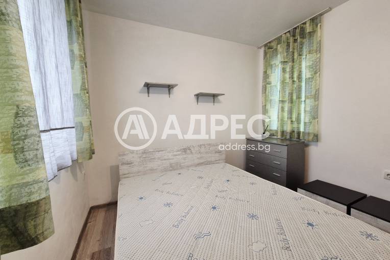 Двустаен апартамент, Варна, Виница, 686215, Снимка 8