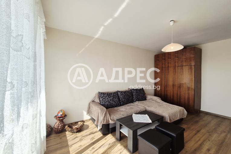 Тристаен апартамент, Варна, Владислав Варненчик, 686216, Снимка 1