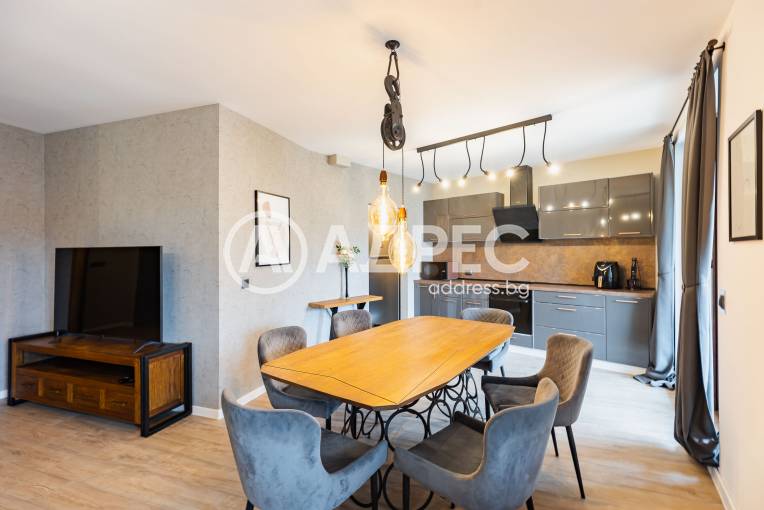 Тристаен апартамент, Варна, Бриз, 689216, Снимка 1