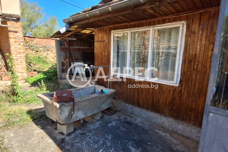 Къща/Вила, Голяма Желязна, 666217, Снимка 4