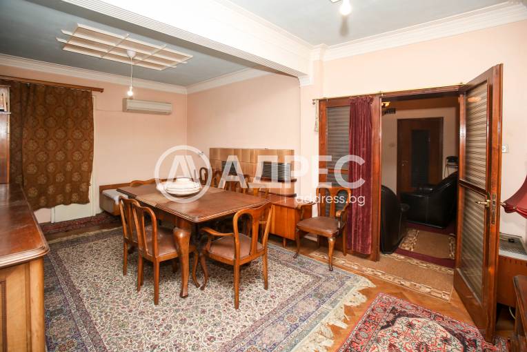 Тристаен апартамент, София, Банишора, 679217, Снимка 1