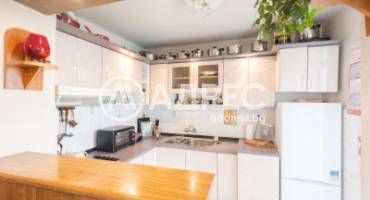 Тристаен апартамент, Варна, Икономически университет, 679218, Снимка 5