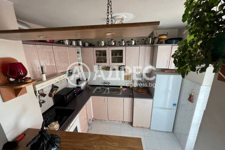 Тристаен апартамент, Варна, Икономически университет, 679218, Снимка 12