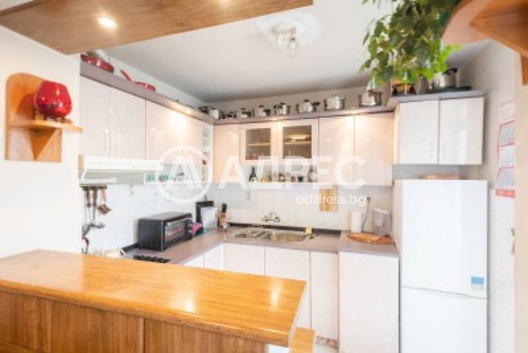 Тристаен апартамент, Варна, Икономически университет, 679218, Снимка 5