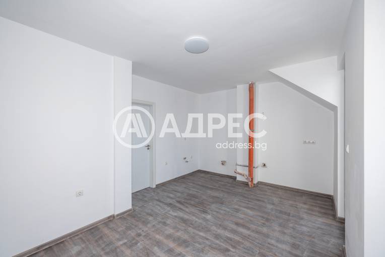 Двустаен апартамент, Пловдив, Кършияка, 685219, Снимка 1