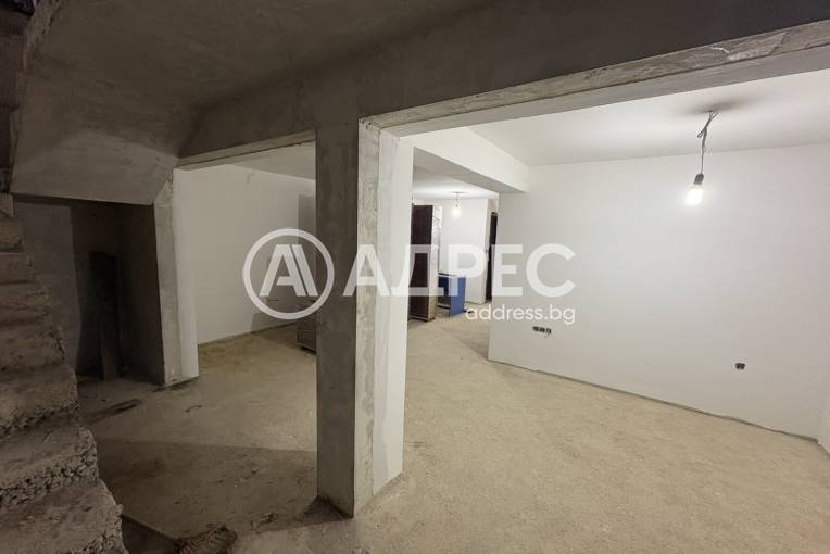 Офис, Варна, Окръжна болница, 686219, Снимка 12