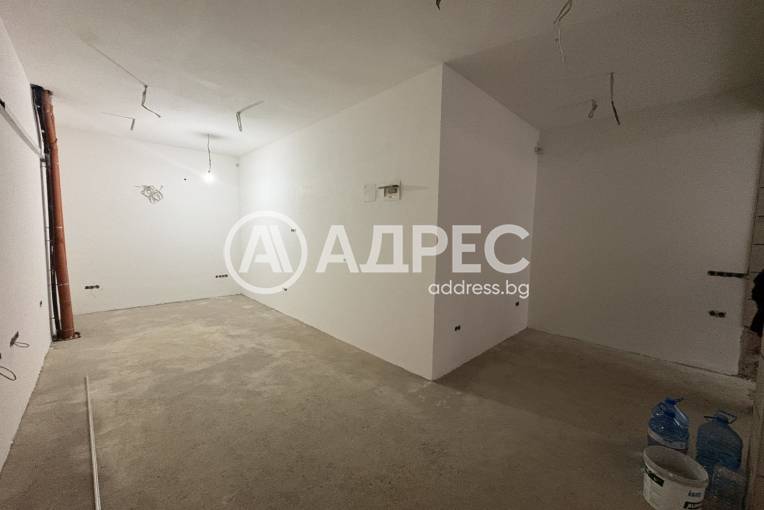 Офис, Варна, Окръжна болница, 686219, Снимка 2