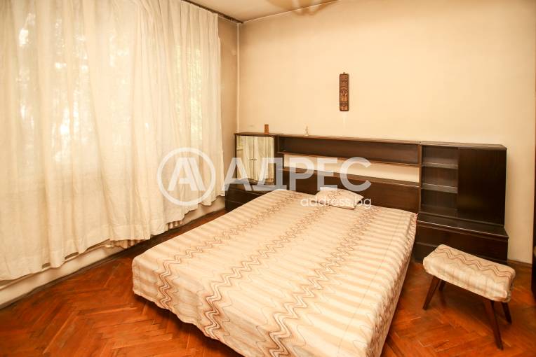 Тристаен апартамент, София, Център, 667220, Снимка 2