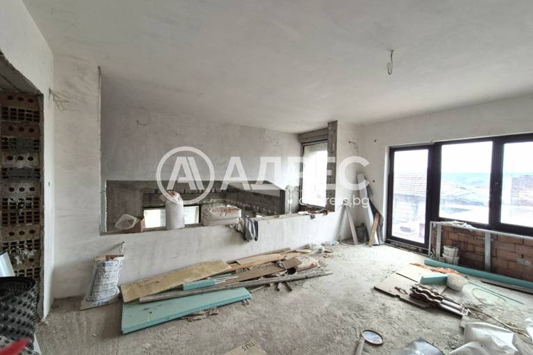 Къща/Вила, Красен, 689220, Снимка 3