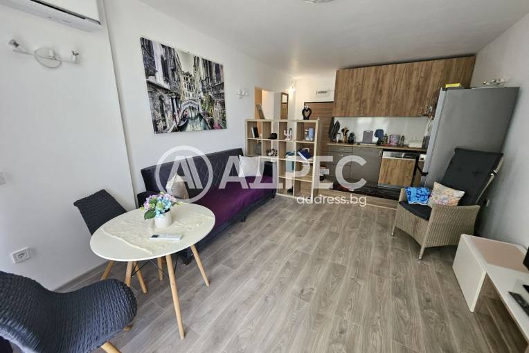 Двустаен апартамент, Варна, к.к. Чайка, 665222, Снимка 2