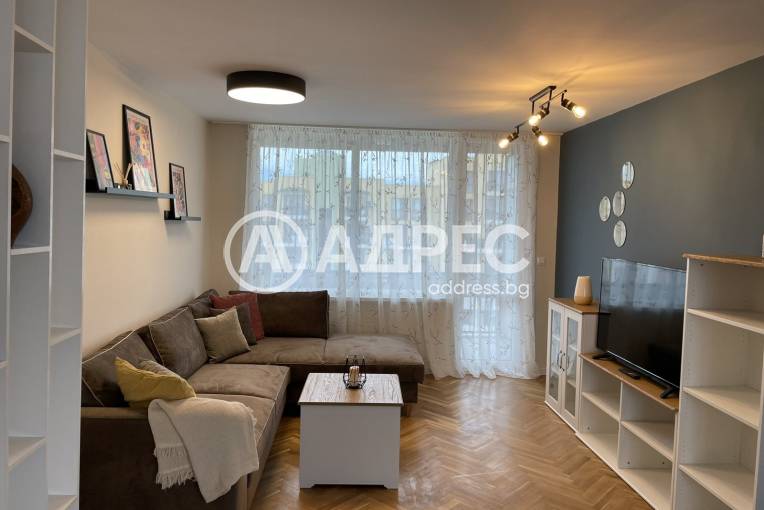 Тристаен апартамент, Пловдив, Кючук Париж, 692222, Снимка 1