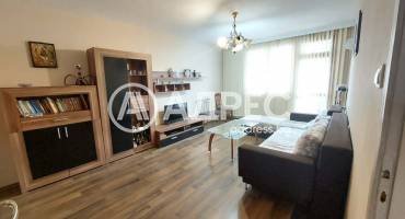 Тристаен апартамент, Ямбол, Възраждане, 678224, Снимка 1