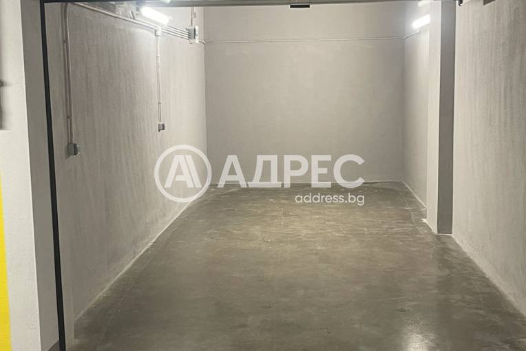 Гараж, София, Хладилника, 682224, Снимка 1