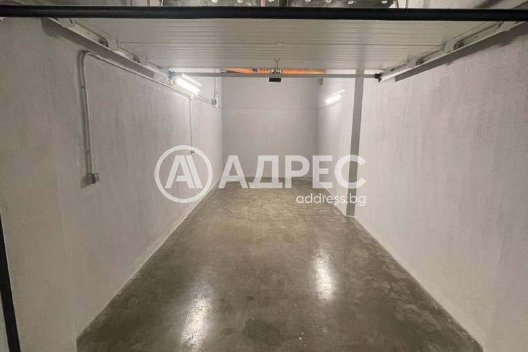 Гараж, София, Хладилника, 682224, Снимка 3