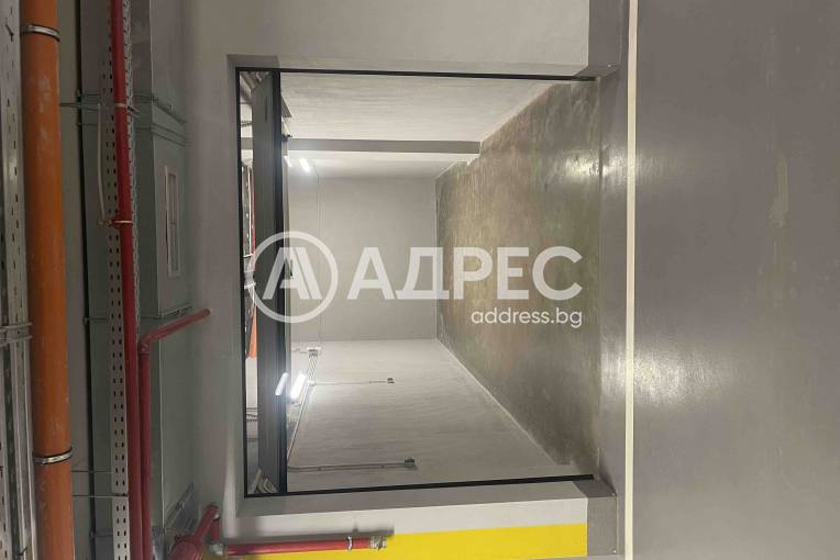 Гараж, София, Хладилника, 682224, Снимка 4