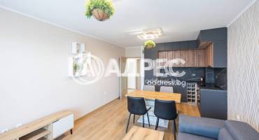 Тристаен апартамент, Варна, Погребите, 692225, Снимка 1
