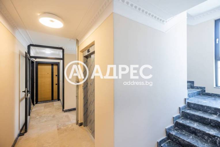 Тристаен апартамент, Варна, Погребите, 692225, Снимка 18
