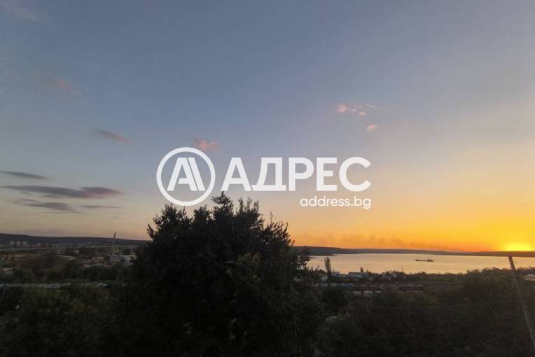 Тристаен апартамент, Варна, Погребите, 692225, Снимка 21