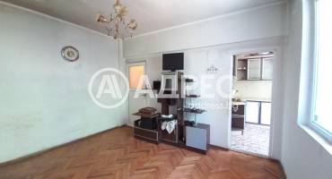 Тристаен апартамент, Нови пазар, 620226, Снимка 6