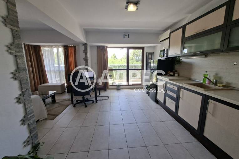 Тристаен апартамент, Пловдив, Младежки хълм, 661226, Снимка 1