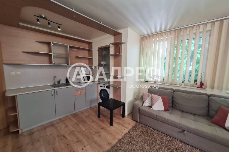 Тристаен апартамент, Варна, Окръжна болница, 699226, Снимка 5