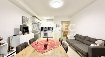 Тристаен апартамент, София, Витоша, 676227, Снимка 1