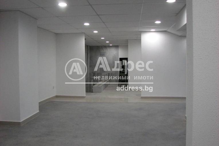 Офис Сграда/Търговски център, Добрич, Център, 97227, Снимка 3
