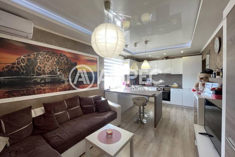 Двустаен апартамент, София, Люлин 3, 658228, Снимка 1