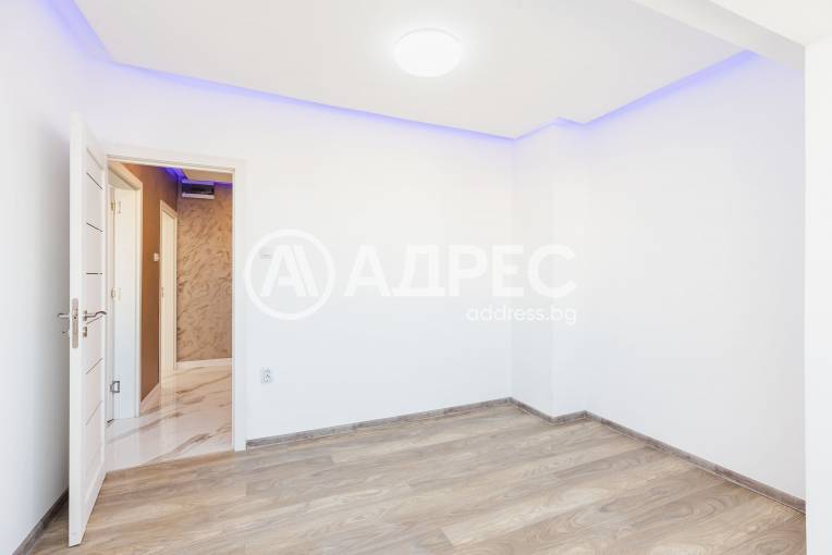 Тристаен апартамент, Варна, Владислав Варненчик, 679229, Снимка 18