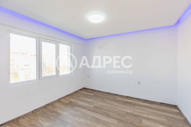 Тристаен апартамент, Варна, Владислав Варненчик, 679229, Снимка 3