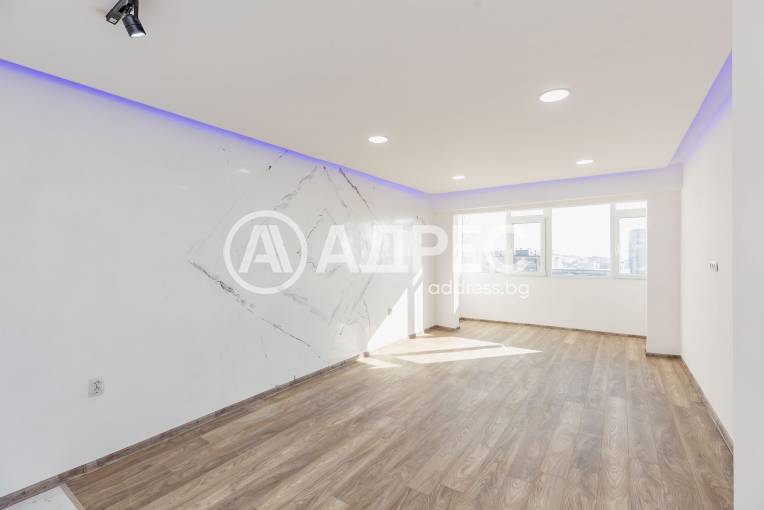 Тристаен апартамент, Варна, Владислав Варненчик, 679229, Снимка 7