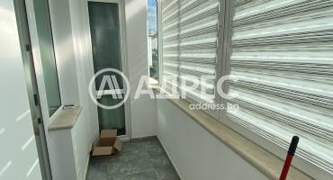 Тристаен апартамент, Благоевград, Широк център, 408232, Снимка 17