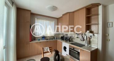 Тристаен апартамент, Благоевград, Широк център, 408232, Снимка 2