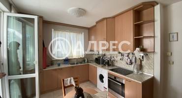 Тристаен апартамент, Благоевград, Широк център, 408232, Снимка 3