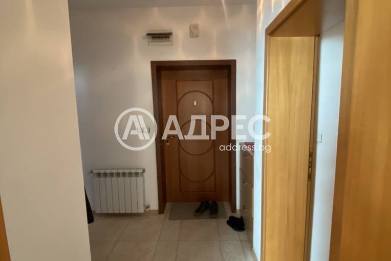 Тристаен апартамент, Благоевград, Широк център, 408232, Снимка 11