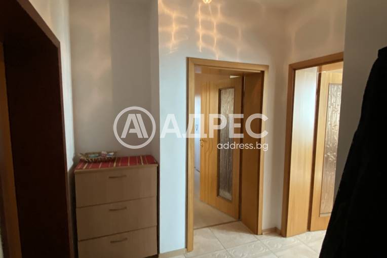 Тристаен апартамент, Благоевград, Широк център, 408232, Снимка 12