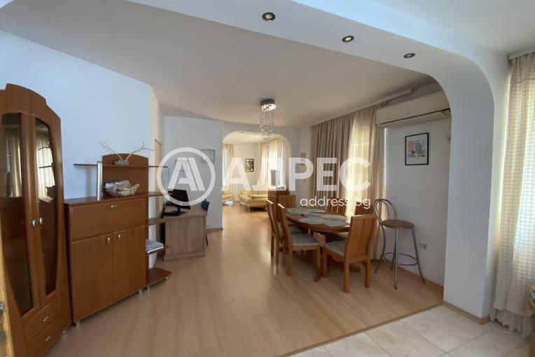 Тристаен апартамент, Благоевград, Широк център, 408232, Снимка 5