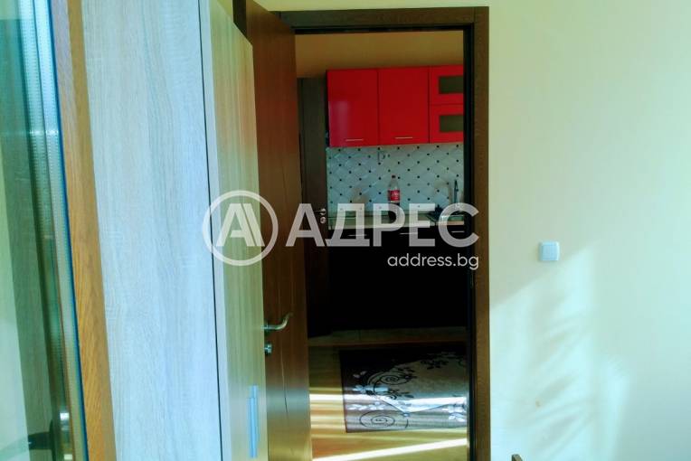 Тристаен апартамент, Благоевград, Широк център, 530232, Снимка 9