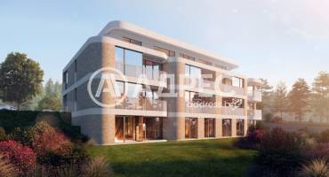 Тристаен апартамент, Варна, м-ст Свети Никола, 660232, Снимка 1