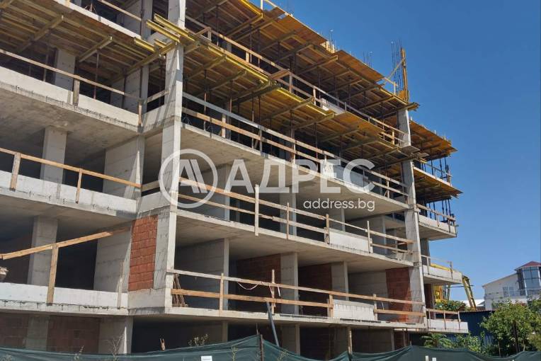 Тристаен апартамент, Пловдив, Гагарин, 675232, Снимка 1