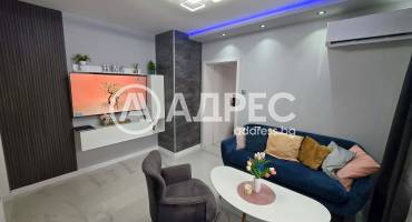Тристаен апартамент, Ямбол, 699233, Снимка 1