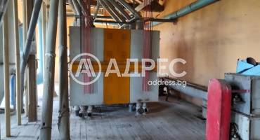 Стопанска сграда/Ферма, Златна нива, 683234, Снимка 3