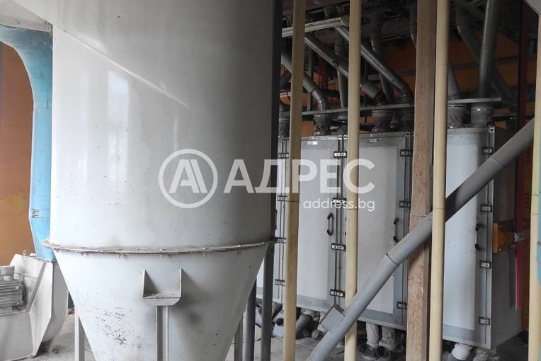 Стопанска сграда/Ферма, Златна нива, 683234, Снимка 7