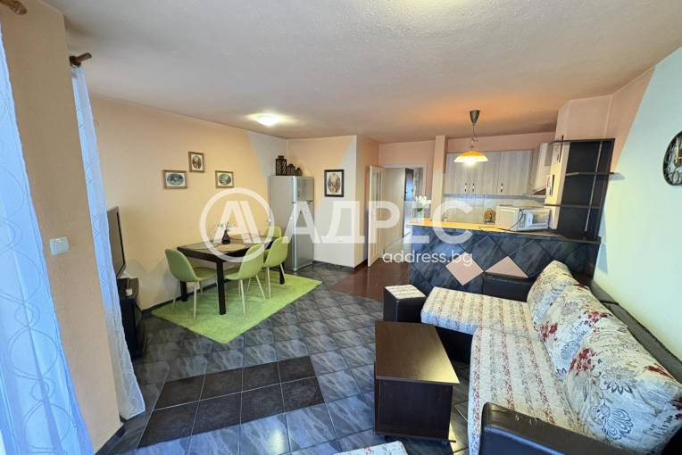 Двустаен апартамент, Варна, Спортна зала, 682235, Снимка 2