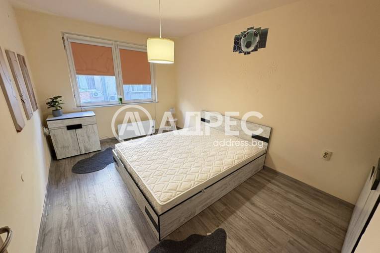 Двустаен апартамент, Варна, Спортна зала, 682235, Снимка 4