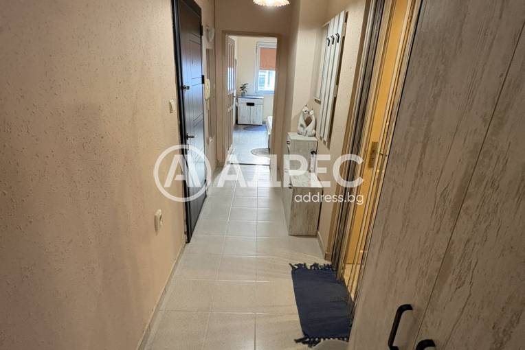 Двустаен апартамент, Варна, Спортна зала, 682235, Снимка 8