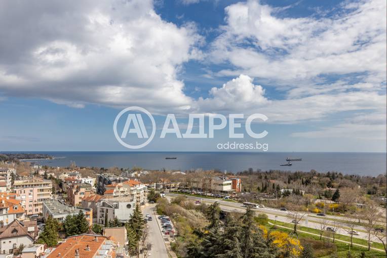 Двустаен апартамент, Варна, Бриз, 691235, Снимка 1