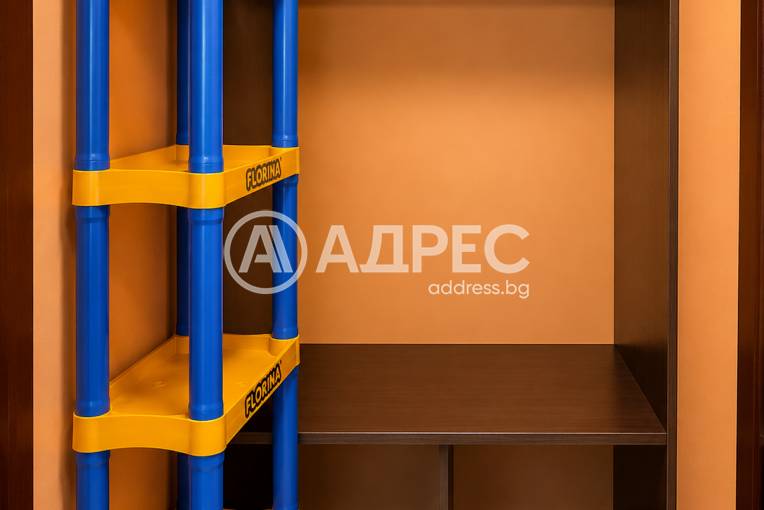 Тристаен апартамент, Варна, Окръжна болница, 700235, Снимка 8