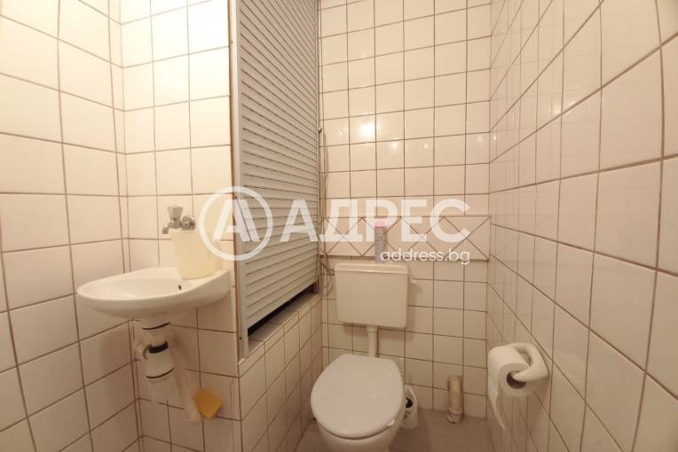 Тристаен апартамент, Шумен, Боян Българанов 2, 638236, Снимка 16