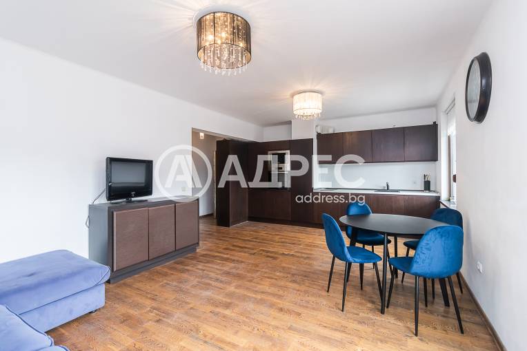 Тристаен апартамент, Варна, к.к. Св.Св. Константин и Елена, 666236, Снимка 1